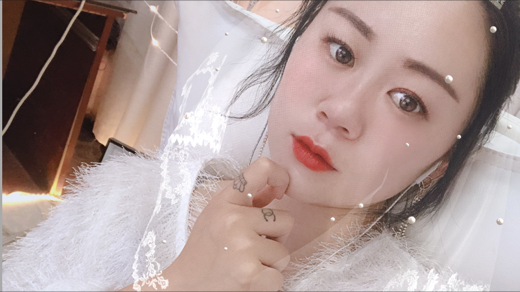 求路过大哥,扶贫小女人。