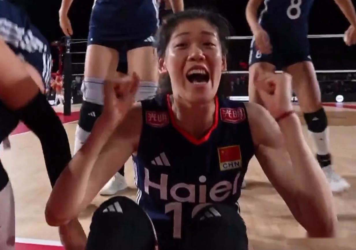 女排3-1哥伦比亚！全队开心庆祝，李盈莹欢呼大笑，下场遭强敌！ (http://www.armanice.com/) 体育 第4张