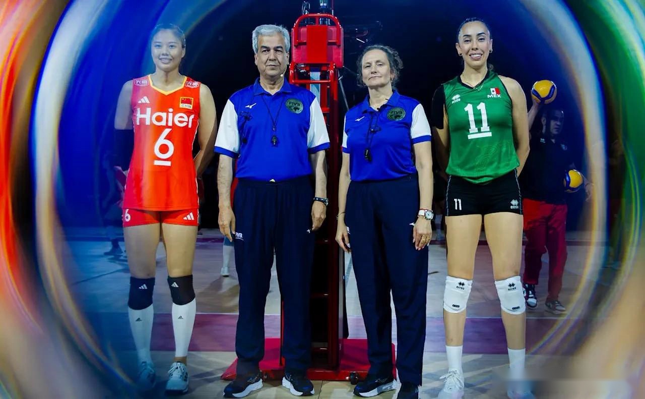 女排世锦赛新战报：中国2-1墨西哥，庄宇珊打疯了，女排要开门红 (http://www.zjmmc.cn/) hsti 第2张