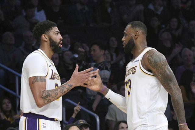 4项数据第1+最佳防守球员热门！他那么炸裂，连MVP候选人都不是？