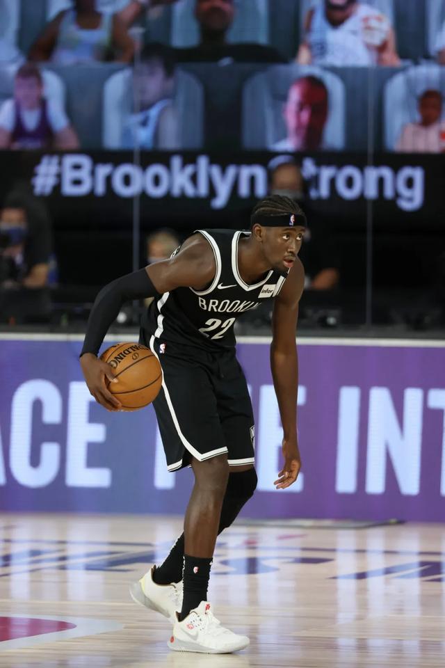 NBA球员上脚：安东尼穿经典签名鞋，安踏和361°都来了