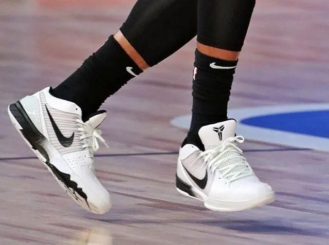 NBA球员上脚：安东尼穿经典签名鞋，安踏和361°都来了