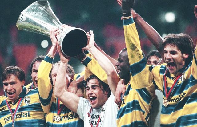 吉安弗兰科-佐拉，也许他才是最接近马拉多纳的存在