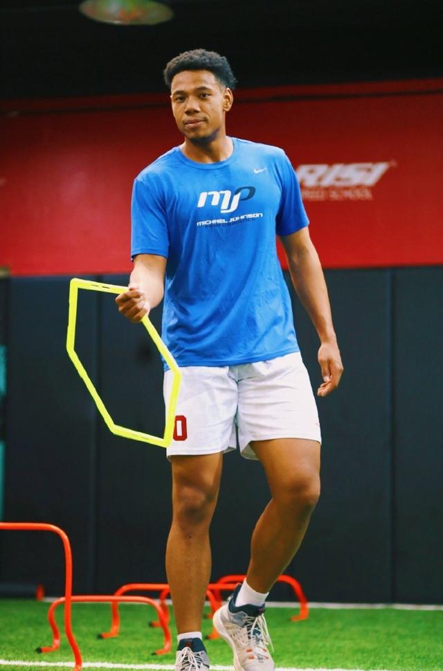 CBA选秀大会出炉！人气新星张宁、朱松玮、祝铭震领衔却难拿状元