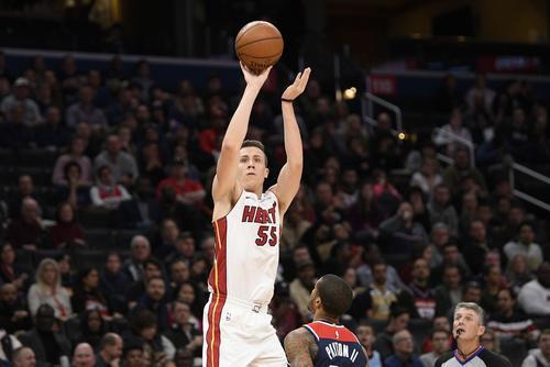 270球45%三分命中率,落选秀打出汤普森数据,热火捡到宝了