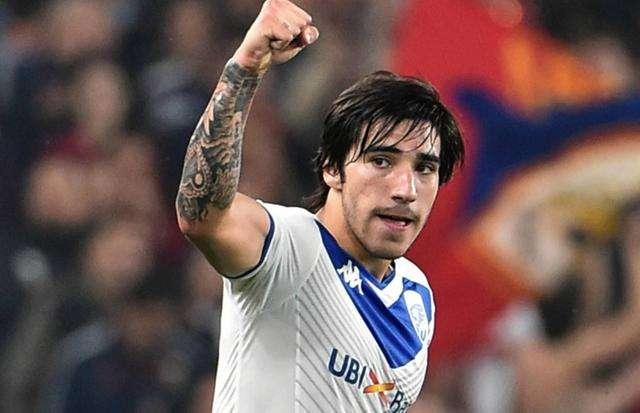 妖星为赴米兰曾拒绝曼联和巴萨，他是最后一批红黑梦的球员？