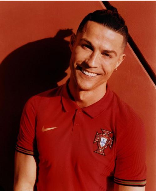 耐克发布欧洲杯新球衣，各队风格迥异，C罗当模特哈兰德小清新