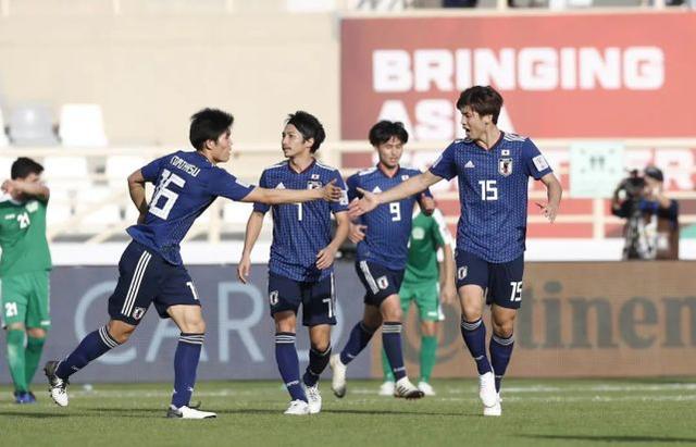 绿茵最底层的亚裔球员,内马尔歧视酒井宏树,孙兴慜被嘲卖盗版碟