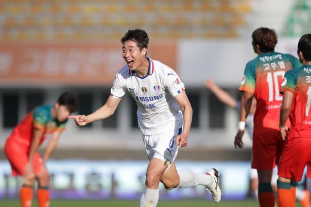 K1联赛第22轮综述：蔚山登顶常规赛，光州书写新历史