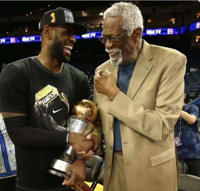 拉塞尔退休后 谁能接替他颁发FMVP奖杯？满打满算就3人