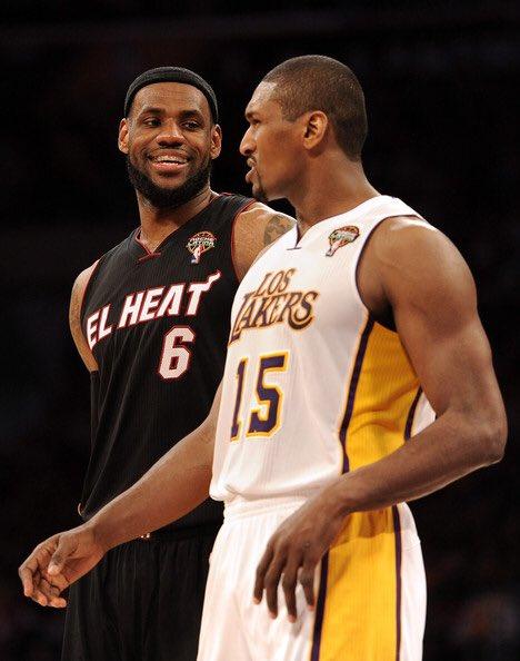 慈世平：詹姆斯比外星人还强！NBA历史地位再获诸多名宿认可