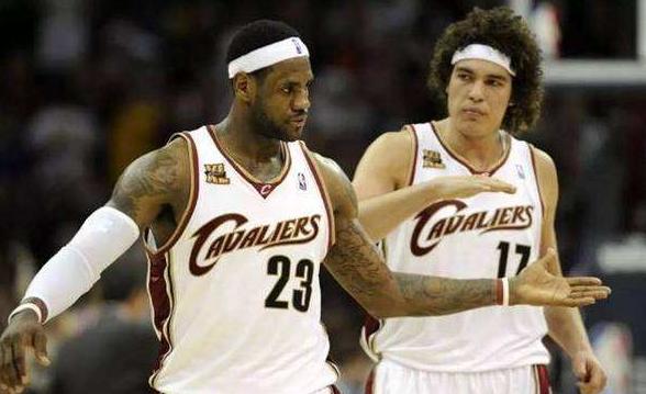 NBA现役从未打过替补的5大球星，保罗上榜 詹姆斯最可惜