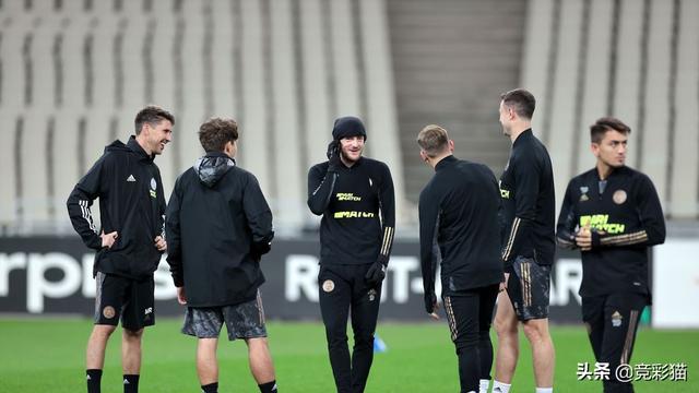 张晓彬：雅典AEKvs莱切斯特城，狐狸城能否从客场全身而退？