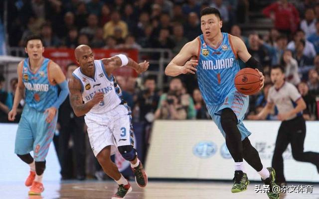 CBA“詹姆斯”状态提升！年薪千万元值吗？解释“踢裆”犯规