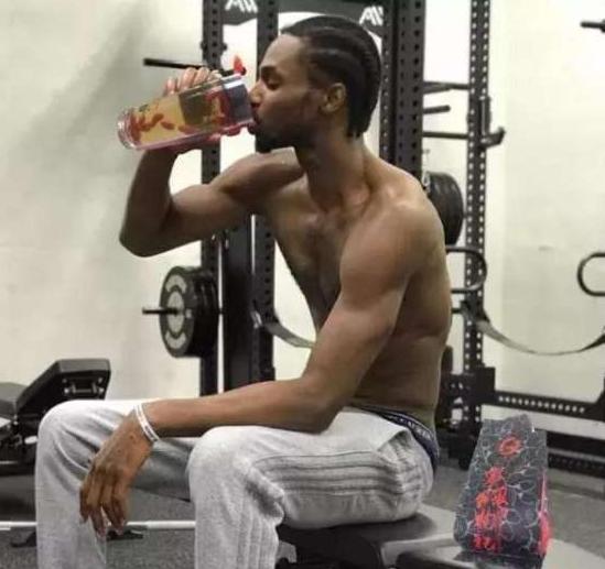 NBA几乎不受大伤的5大球星，乔丹落选 詹姆斯屈居第2