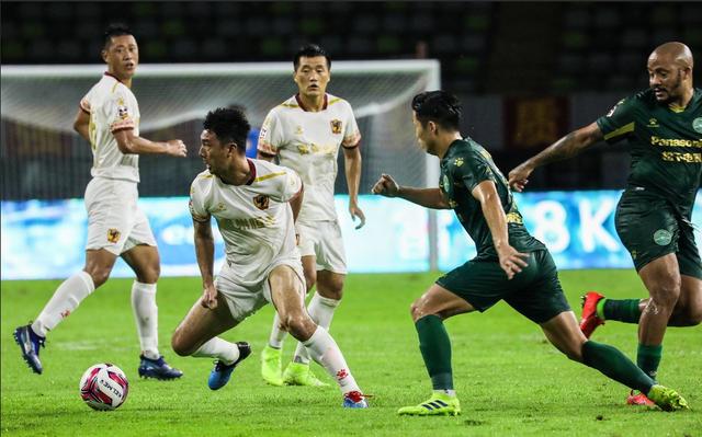 未来三年冲超无望?贵州恒丰遭FIFA重罚,三年之内禁止引援