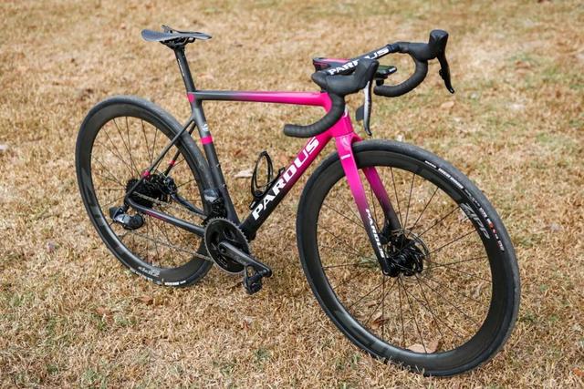 「知更鸟涅槃」瑞豹Pardus Robin Evo尝鲜报告