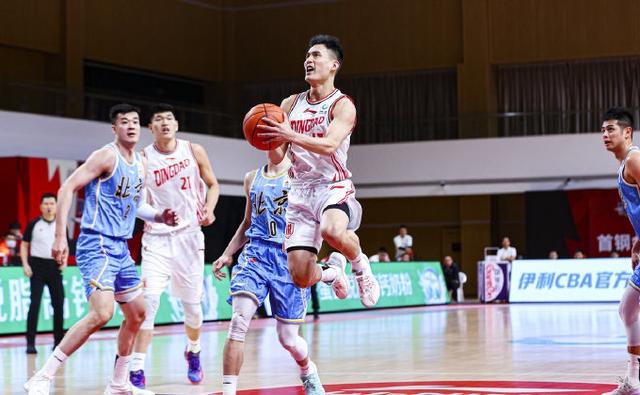 感谢吴庆龙！1米78宝岛后卫单场10篮板，首轰三双不输徐杰