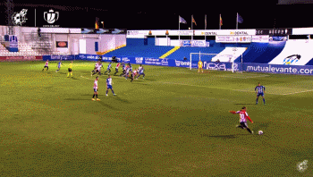 连灭皇马巴萨神队连续4场逆转!2-1杀进国王杯8强