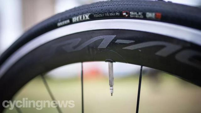 这辆中国车成为新赛季禧玛诺的中立车