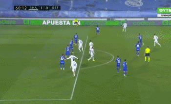 西甲-本泽马头球门迪破门 皇马2-0仍落后马竞5分