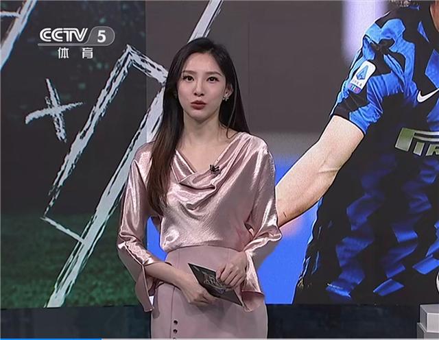 央视林志玲好美！她从少女变御姐，最新一期天足让人大饱眼福