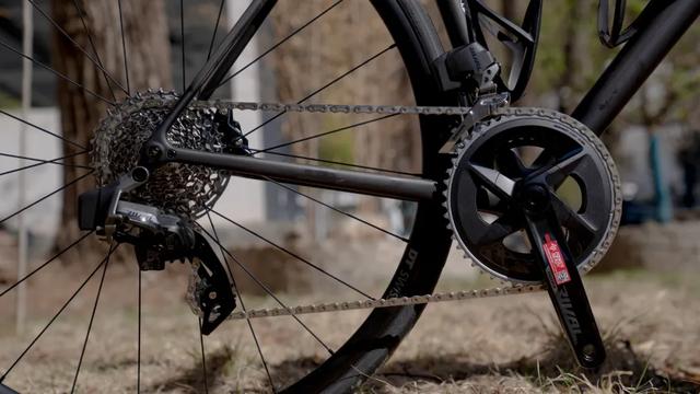 SRAM发布Rival AXS无线电子变速套件 剑指电变与机械中间的市场真空