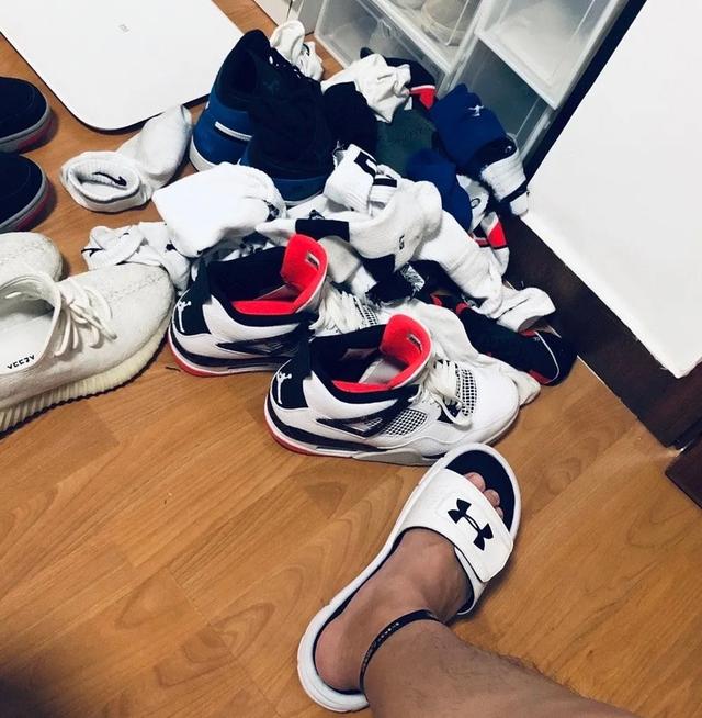 体育生都爱“拖鞋+白袜”,如此土爆的搭配,为何这么受欢迎?