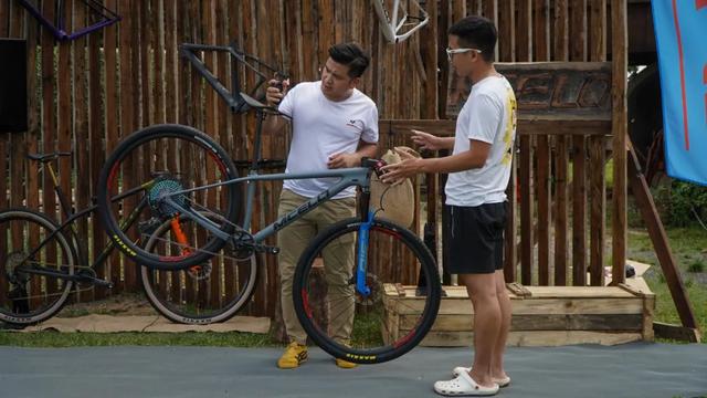 马克罗/MCELO一体成型山地车EVO ONE发布 车架仅售10998￥