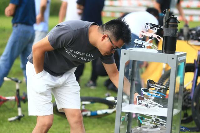 马克罗/MCELO一体成型山地车EVO ONE发布 车架仅售10998￥