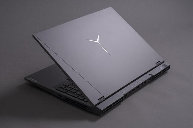 联想官方回应：全新笔记本外箱封条为何损坏？原来是包装存在瑕疵