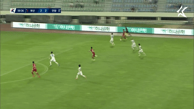 K2联赛第十七轮综述：金泉尚武找回王者感觉，榜首一天内两度易主