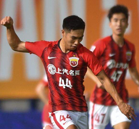 0-1!上港无缘亚冠正赛,创下3大耻辱纪录,中超仅剩国安恒大参赛