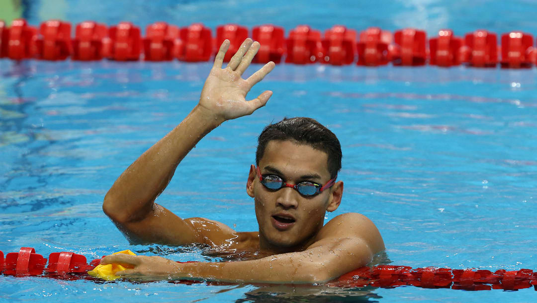 2018年国际泳联游泳世界杯，参加男子100米仰泳比赛的徐嘉余