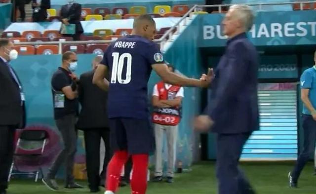 姆巴佩踢丢点球=丢掉金球！现在金球奖最大热门是谁？不是丁丁