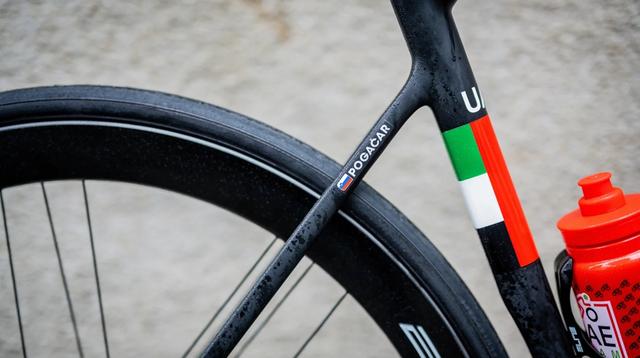 Pro战车 波加查环法赛上的Colnago