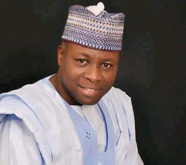 运动品牌价值榜：耐克首次登顶，田径服暗藏反腐风云