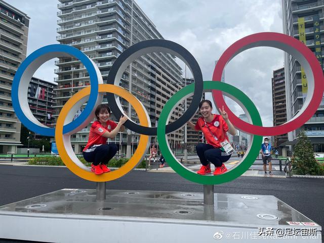 石川佳纯感谢中国球迷支持,公布结婚后计划,拿银牌获奖6吨大米