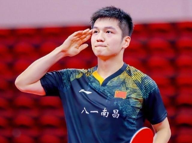 有排面!奥冠健儿受邀见领导,全红婵紧张抠手指、樊振东淡定发言