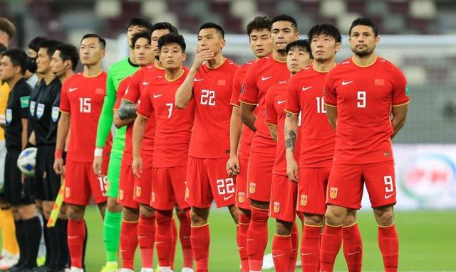 世预赛连输两场后，国足最新FIFA排名直降四名，排名世界第七十五
