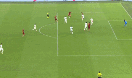 2-1,第91分钟绝杀!前中超巨星拯救罗马,穆里尼奥狂奔半场庆祝