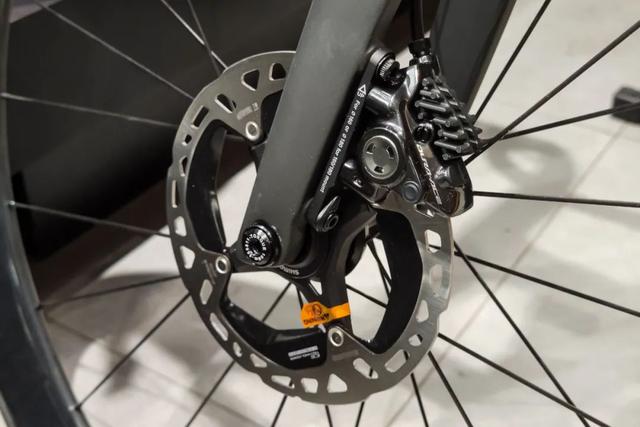 Shimano Dura-Ace R9270 12s公路油碟电变套件：实物赏析及详解