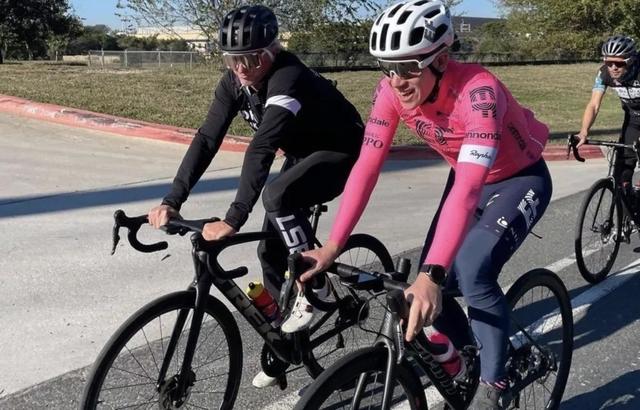 一波刚平一波又起 英孚教育又一车手违规骑捷安特