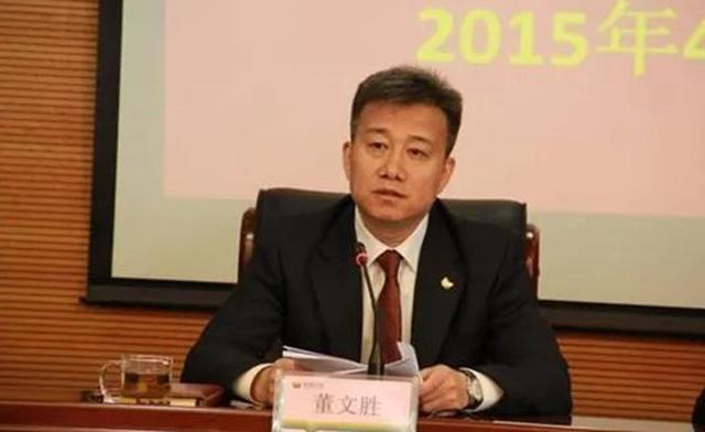 中国足坛新一轮反腐风暴?前国脚王霄+前天津泰达老总被带走调查