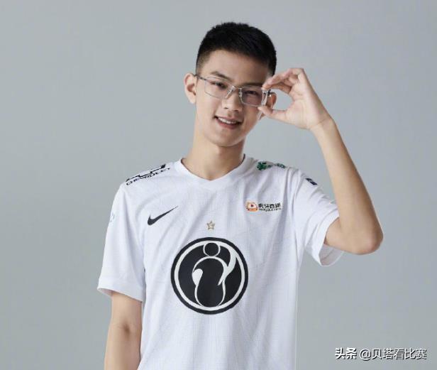 继Theshy和Rookie后，wink也宣布离开IG！本人发文官宣：溜了溜了