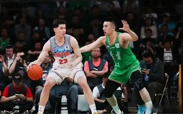新疆抵达沈阳！赵睿+李炎哲+齐麟全都因伤未随队，G1可咋办啊？ (http://www.jingganghuifeng.com.cn/) 体育 第3张