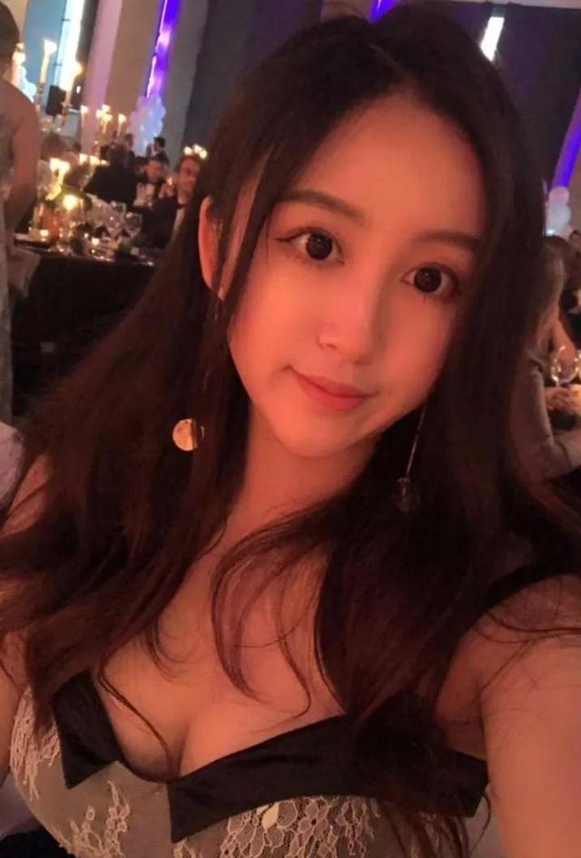 4消息！杨立瑜讨薪韦世豪留洋，归化球员拒绝出战，足协损招频出