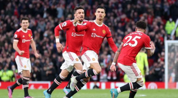 老骥伏枥！C罗状态回神拯救曼联，马竞和意大利瑟瑟发抖