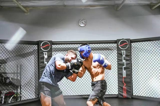 宋亚东最新排名创历史性突破！下战打前冠军？