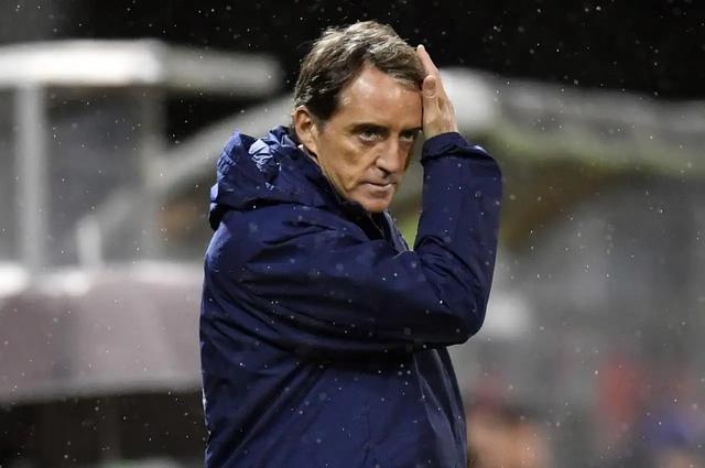 遗憾！意大利太太团无缘卡塔尔，全是美女，个个美若天仙身材傲人